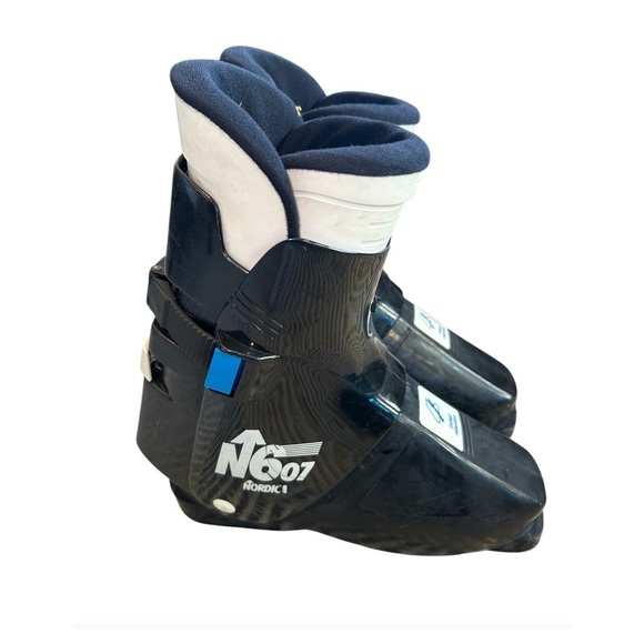 RETRO NORDICA N607 SKI BINDINGS + CARRY BAG, BLACK & WHITE, WOMENS SIZE 9-10 - Picture 7 of 11